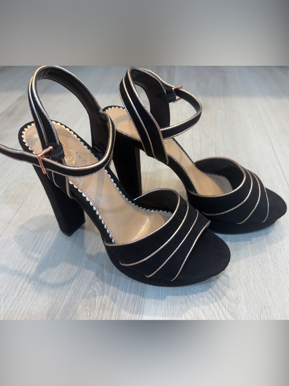 LC Lauren Conrad Black Block Heel Sandals with Gold Piping